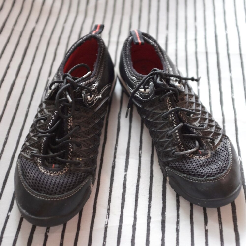 Rockport black mesh Lace Up Athletic Shoes washable with adiprene size 7.5
